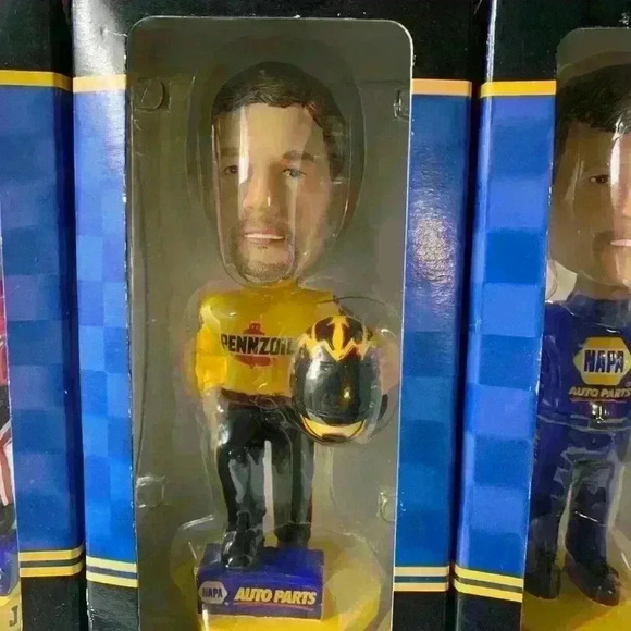 Nascar Bobble heads (set of 3) in pkgs, Dale Earnhardt, Steve Park, Michael Walt - Picture 2 of 12